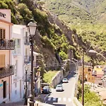 Bed and Breakfast Sunshine 4*