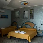 Sunshine 4* Scilla